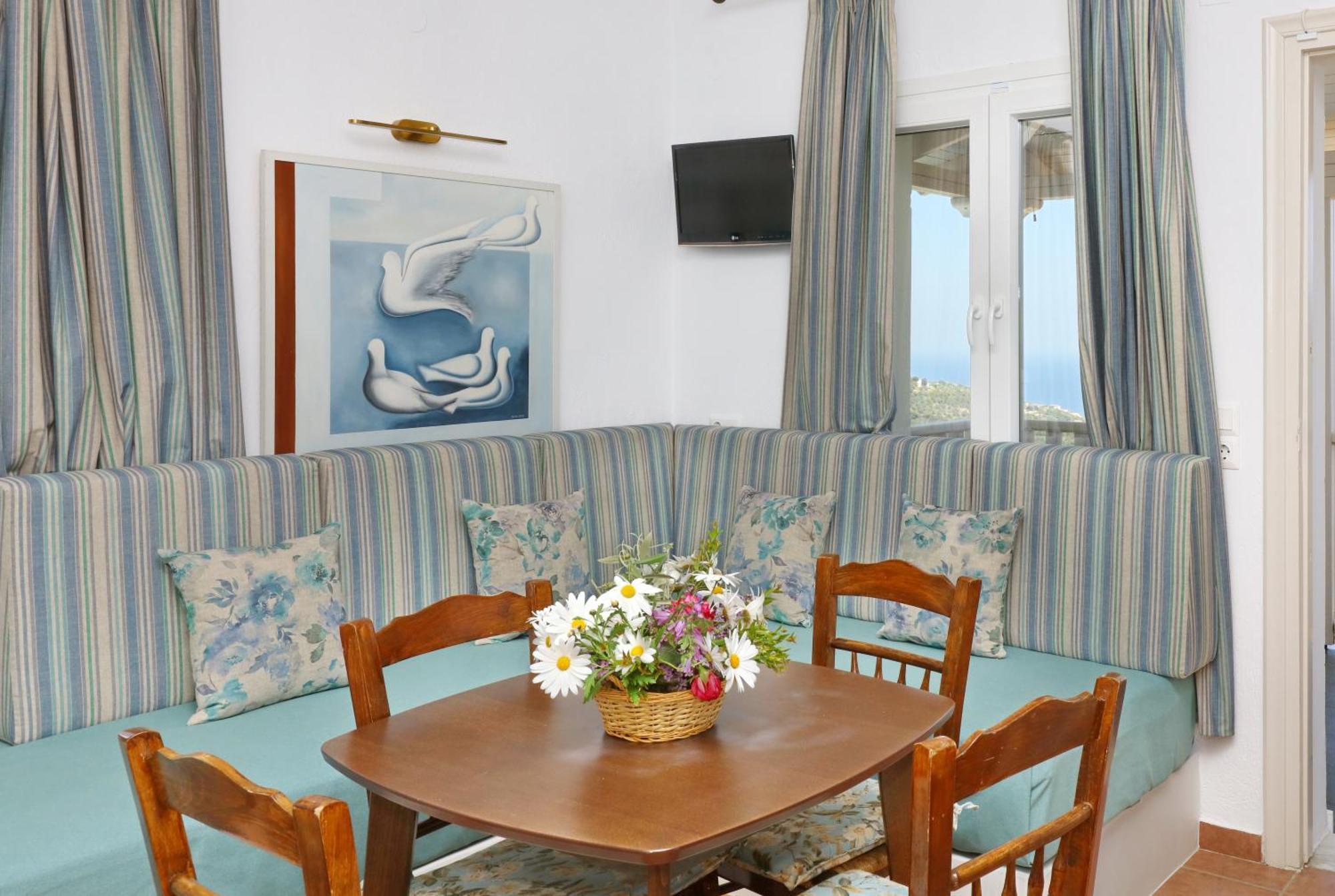 Liagka Villa Skopelos Town Ngoại thất bức ảnh
